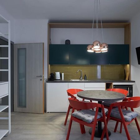 7Domb Apartman Komló Eksteriør bilde