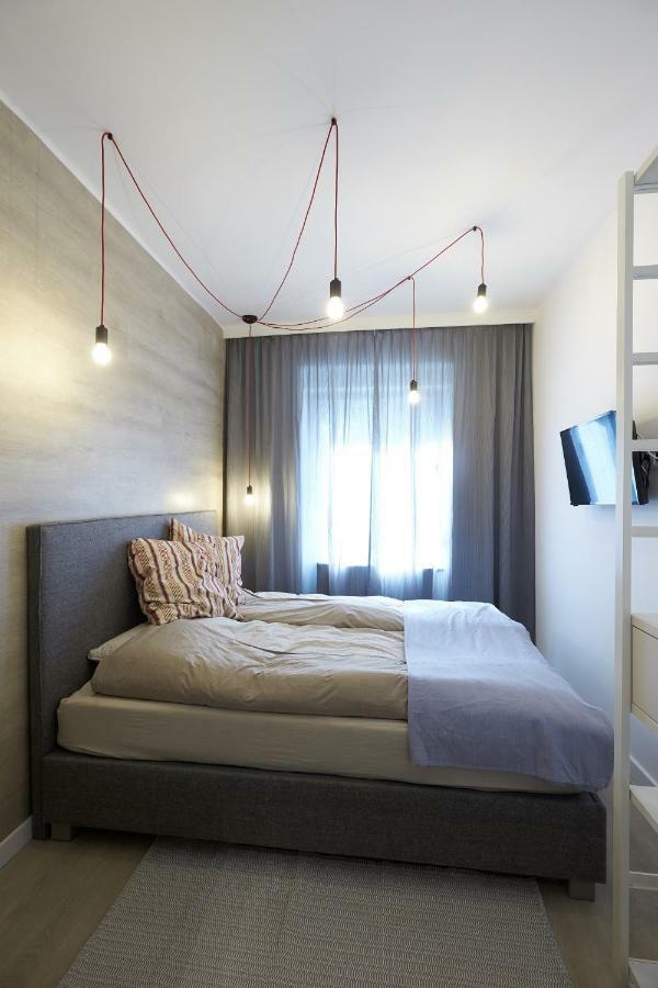 7Domb Apartman Komló Eksteriør bilde