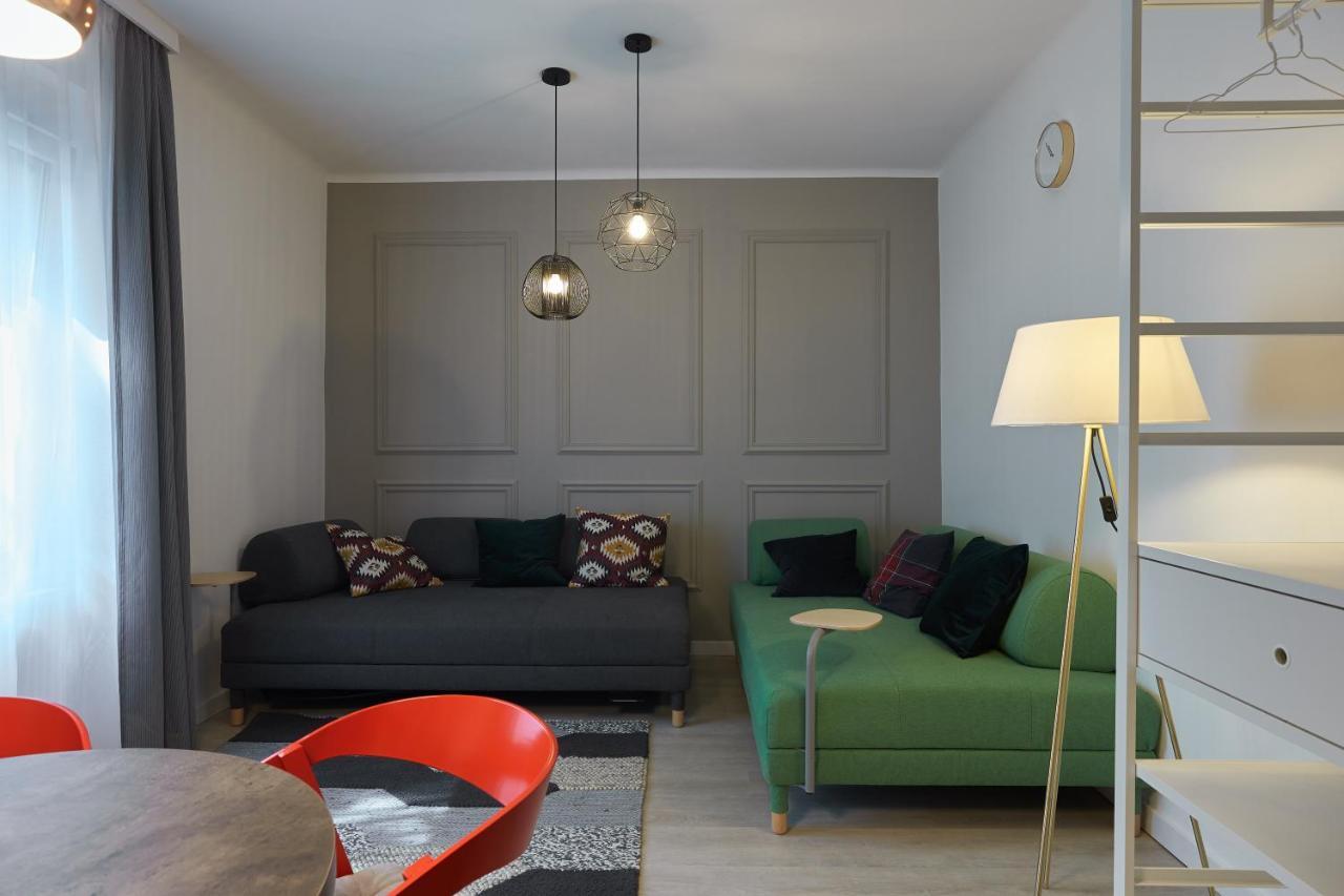 7Domb Apartman Komló Eksteriør bilde